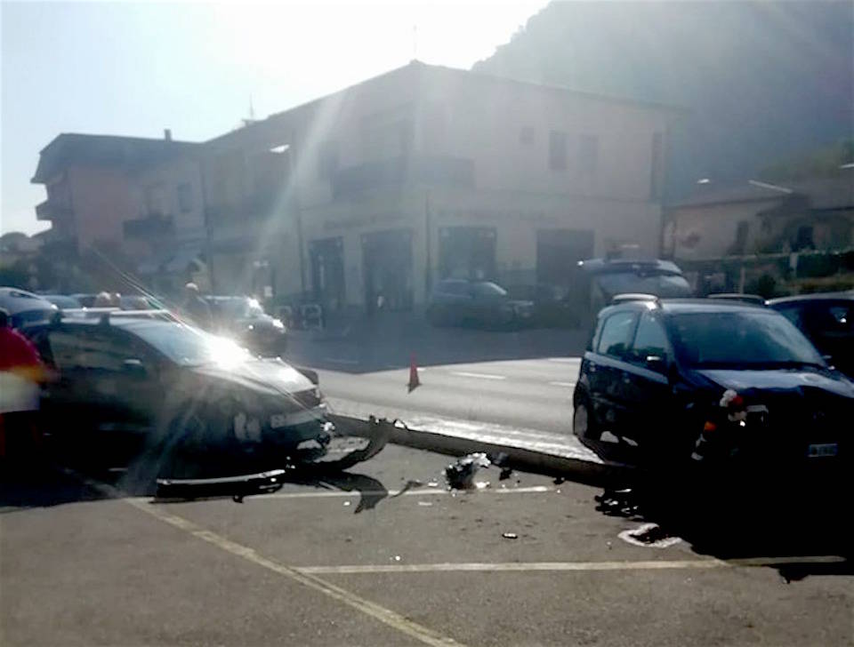 Bisuschio - Incidente via Mazzini - foto di Gennaro Gesuito