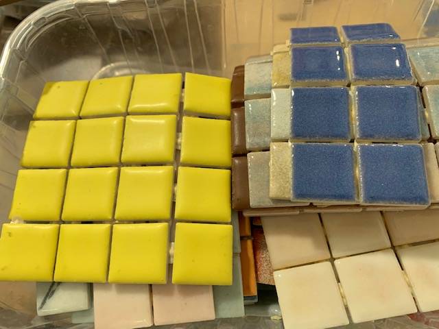 La scuola di mosaico nella sacrestia della chiesa