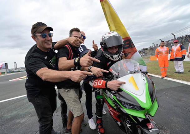 Gonzalez e ParkinGo campioni del mondo in Supersport 300