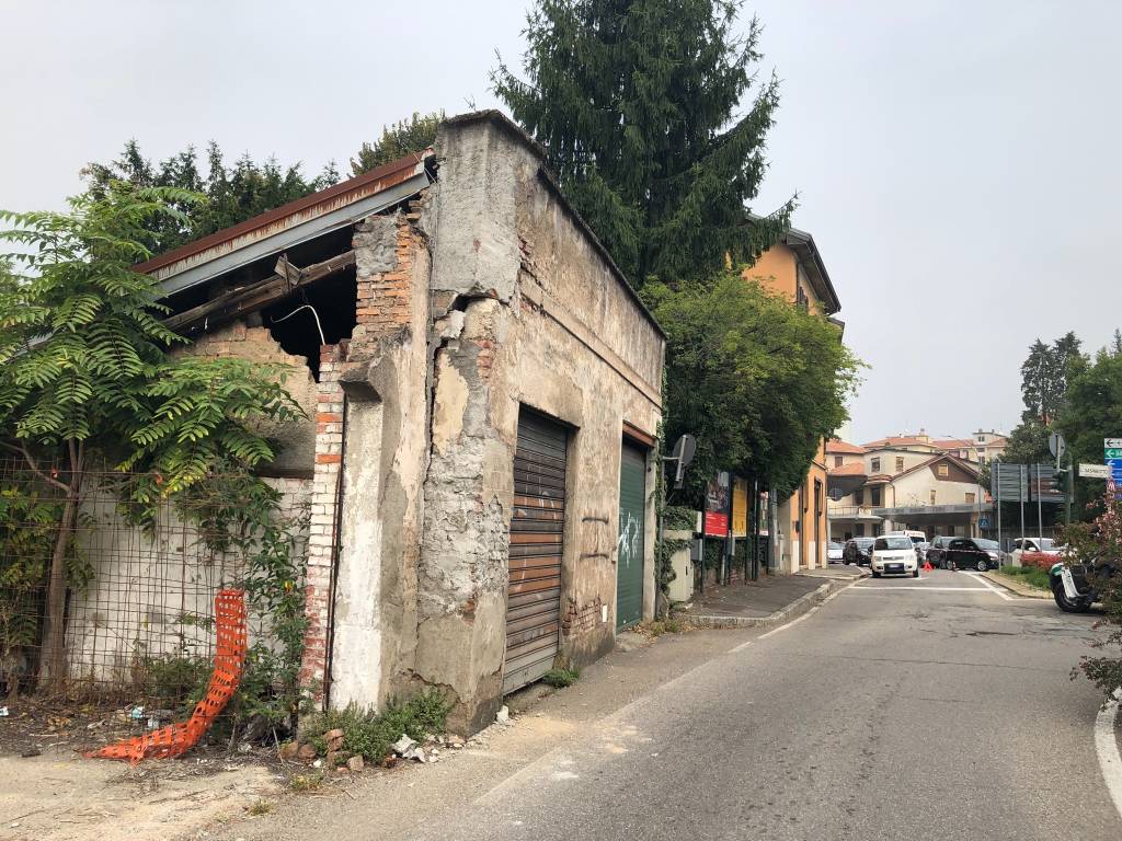 Crollo edificio viale Borri