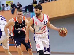 engin atsur basket busto arsizio