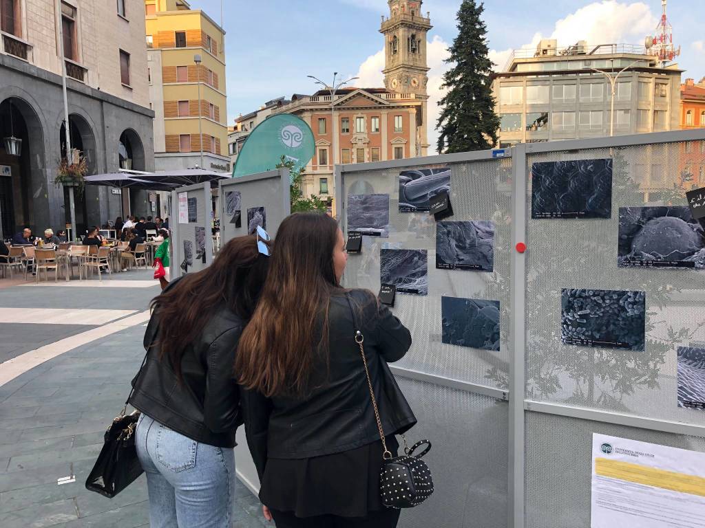 La notte dei ricercatori in Piazza Monte Grappa 