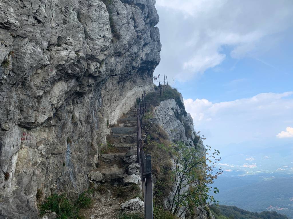 La scala nel cielo del Campo dei Fiori