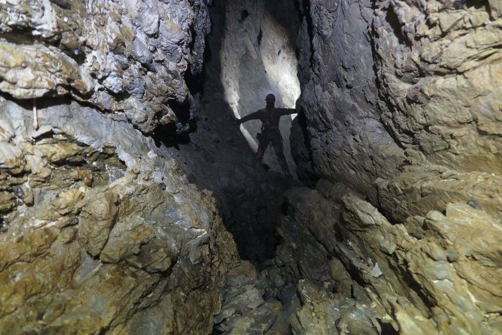 Nella Grotta dei Giganti con il Gruppo Speleologico Prealpino