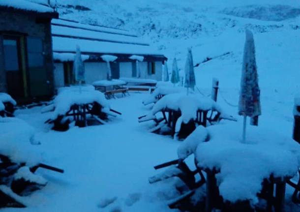 Arriva neve in val Formazza