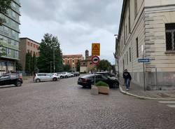 Nuovi parcheggi davanti al comune di Busto