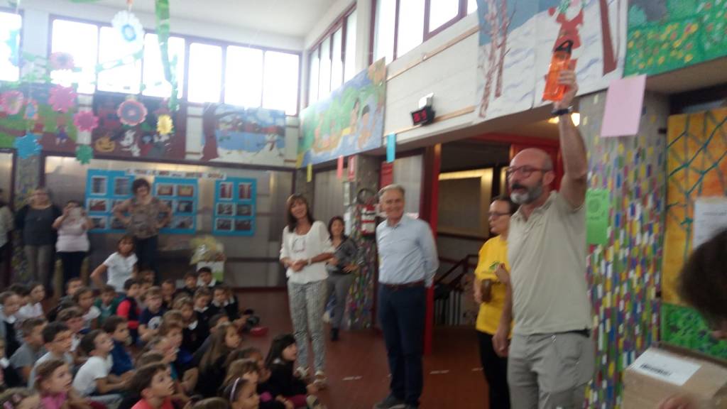 puliamo il mondo primaria daverio