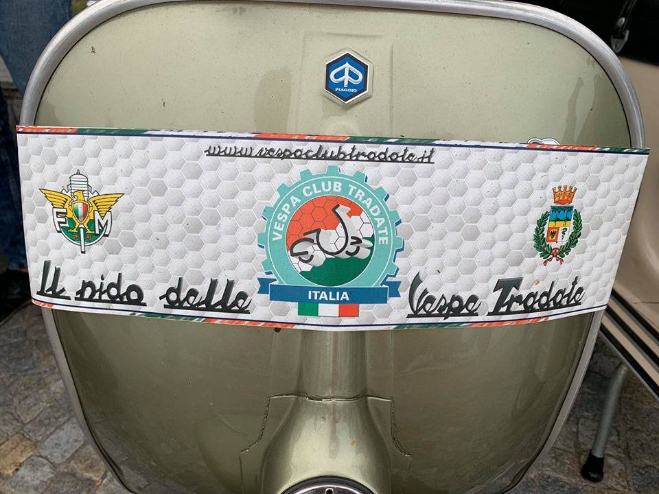 Raduno d'auto d'epoca sul Lago Maggiore 
