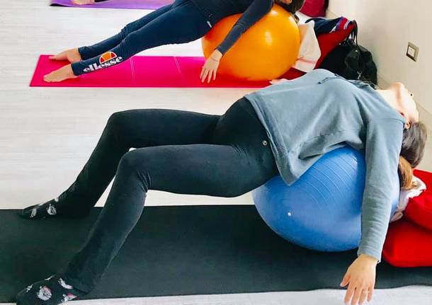 rhamni yoga gravidanza bambini