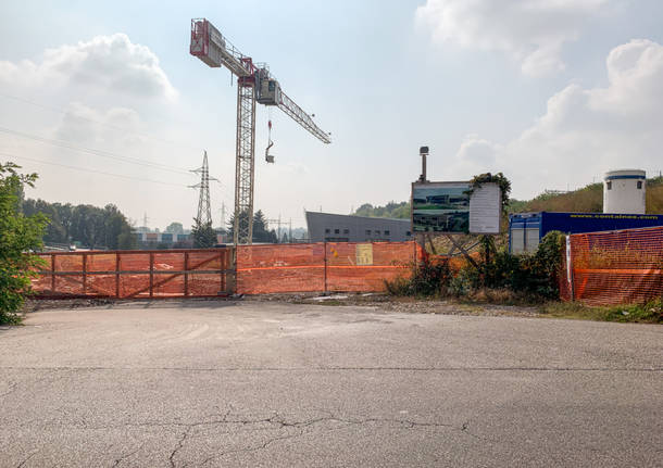 cantiere albizzate centro commerciale