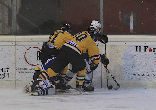 Mastini Varese - Hockey Como 7-3