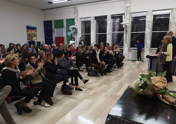 Parabiago, cittadinanza onoraria alla ex preside Gottardi