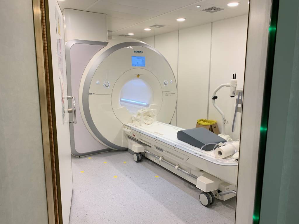 Inaugurazione nuova risonanza magnetica all'ospedale di Saronno
