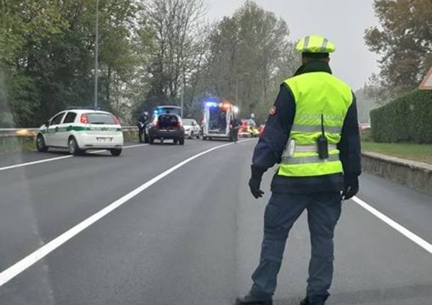 incidente sp 1 polizia locale