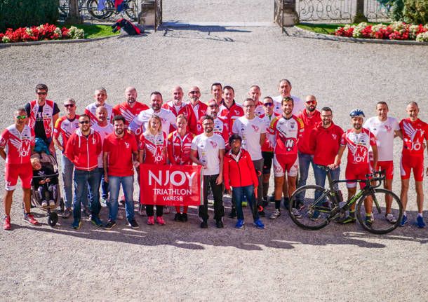 Njoy Triathlon ai Giardini estensi