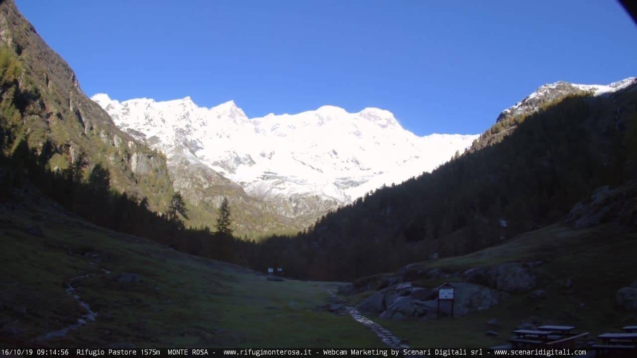 Risveglio con la neve in montagna 16 ottobre 2019
