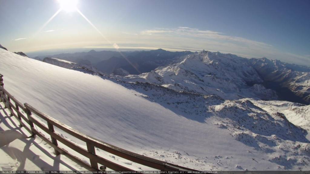 Risveglio con la neve in montagna 16 ottobre 2019