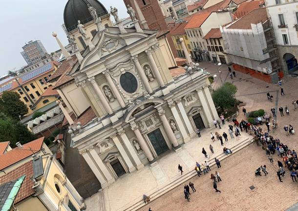 ruota panoramica busto arsizio piazza san giovanni