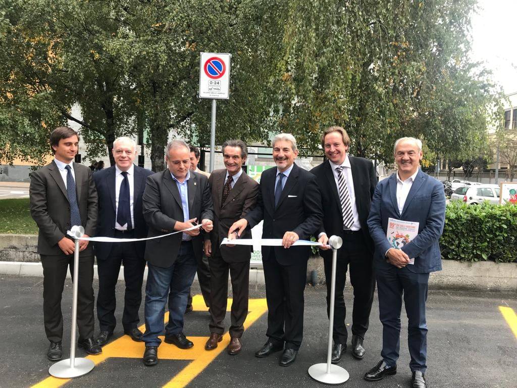 Saronno, inaugurazione delle colonnine per la ricarica elettrica