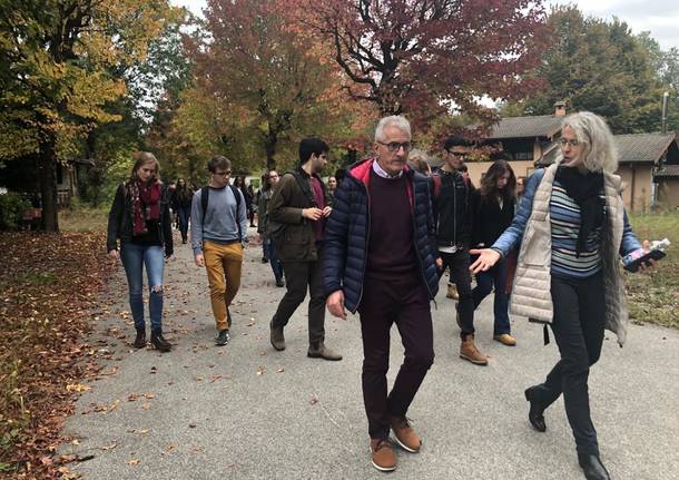 Studenti del Politecnico in visita al Lago