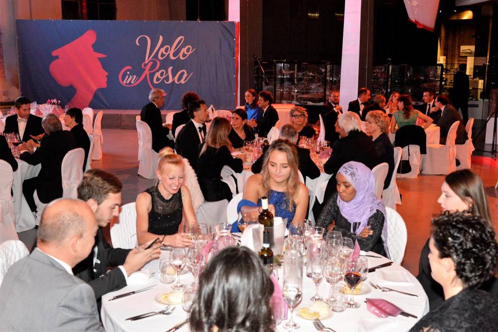 Volandia, galà e premiazione di sei future donne pilota