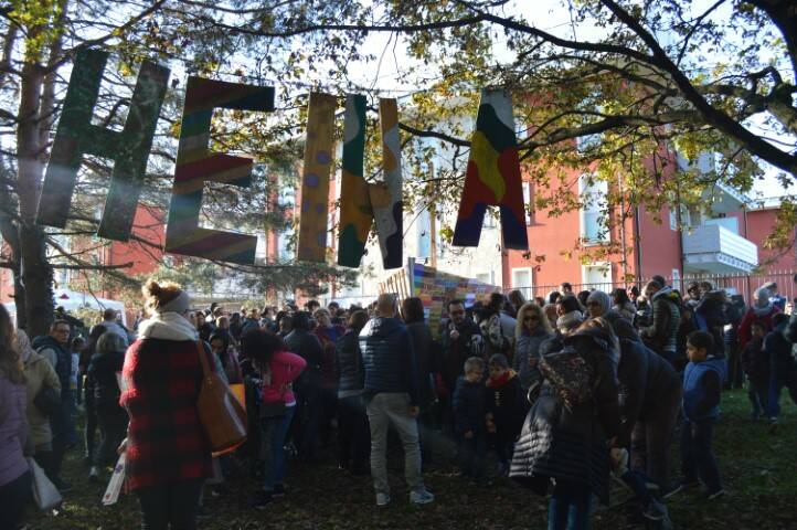 barca solidariet  accoglienza al bosco della pace rescalda rescaldina 800 bambini scuole  14 