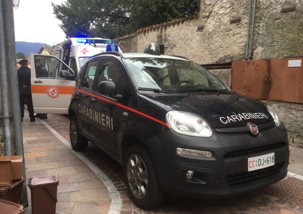 carabinieri marchirolo espulsione