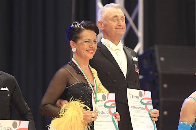 Spettacolo al PalaYamamay con gli specialisti della danza sportiva