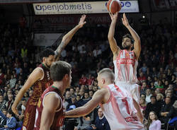 Openjobmetis Varese - Umana Venezia 93-91 d1ts