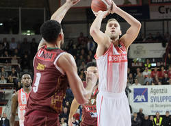 Openjobmetis Varese - Umana Venezia 93-91 d1ts