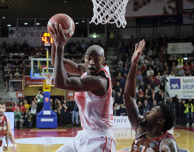 Openjobmetis Varese - Umana Venezia 93-91 d1ts
