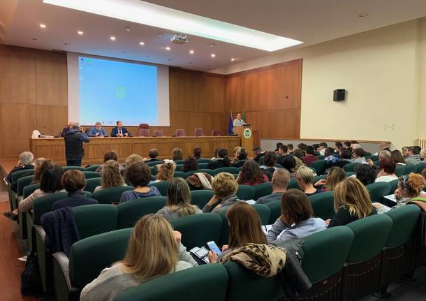 convegno droghe e pericolo per gli adolescenti