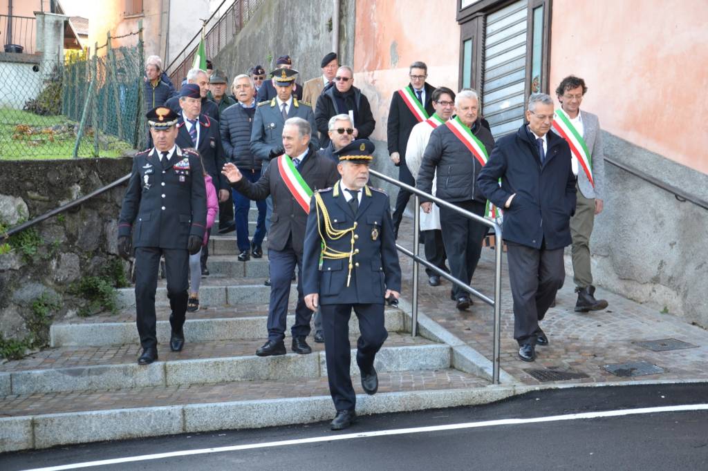 Inaugurazione piazza Galliate Lombardo