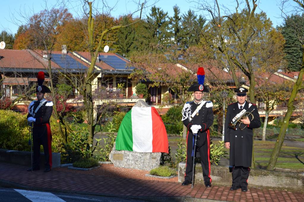 Inaugurazione piazza Galliate Lombardo