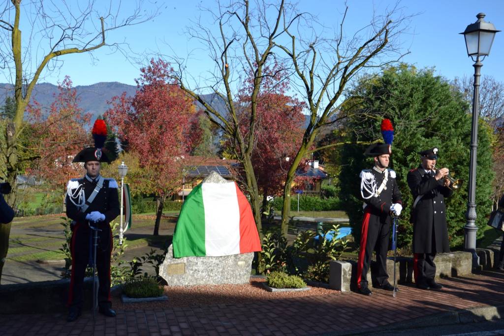 Inaugurazione piazza Galliate Lombardo