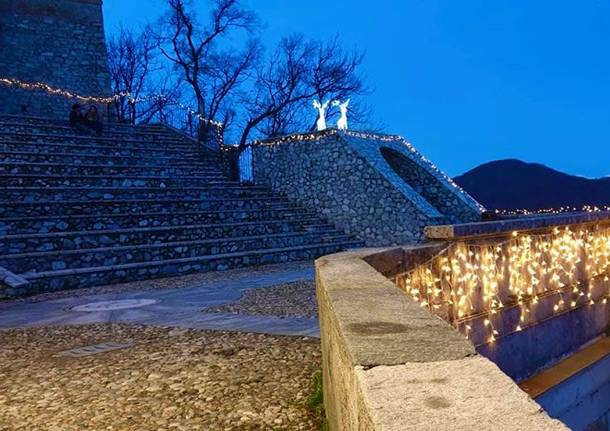 Il Sacro Monte illuminato per Natale