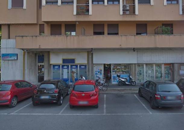 negozio etnico via miani busto arsizio