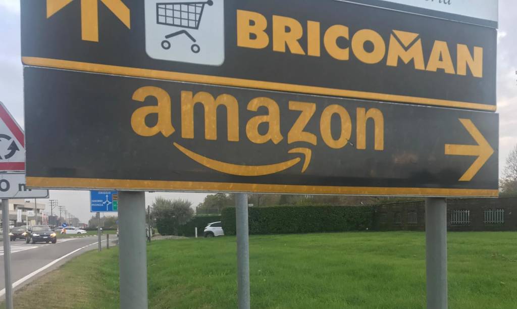 Origgio, in arrivo un parcheggio per i corrieri Amazon