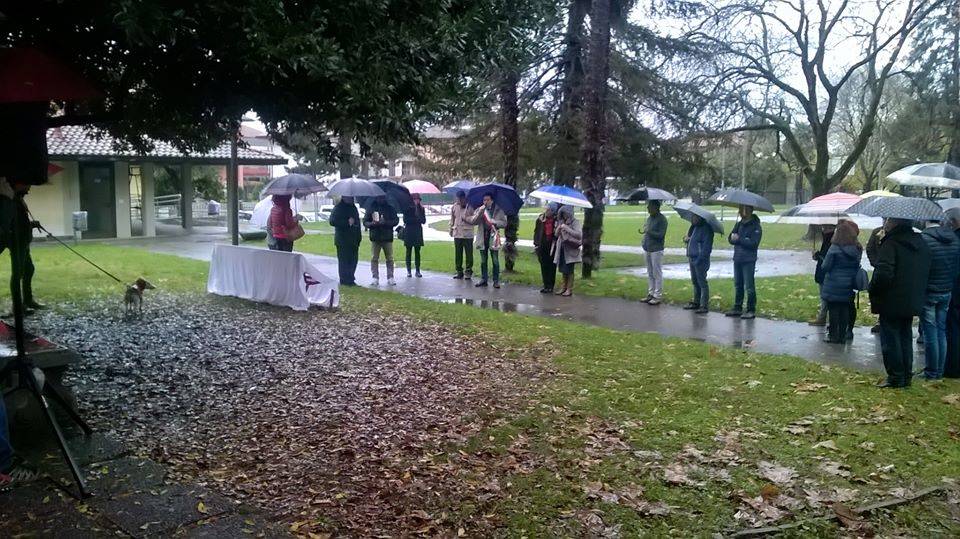 Vedano OLona - Inaugurazione panchina rossa