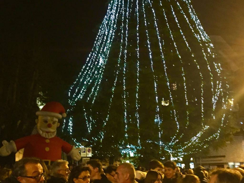 8 dicembre Angera