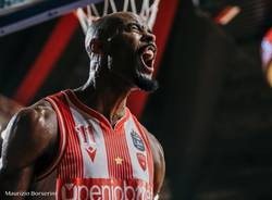 basket jeremy simmons