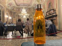 Bottiglie antispreco "griffate" Comune di Varese
