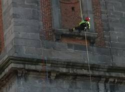 Immacolata, i vigili del fuoco sfidano il baratro