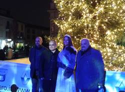 Miss Iryna illumina il Natale di Saronno