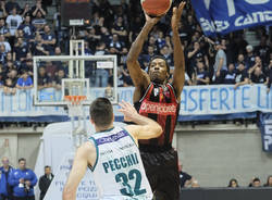 Acqua S. Bernardo Cantù - Openjobmetis Varese 74-67