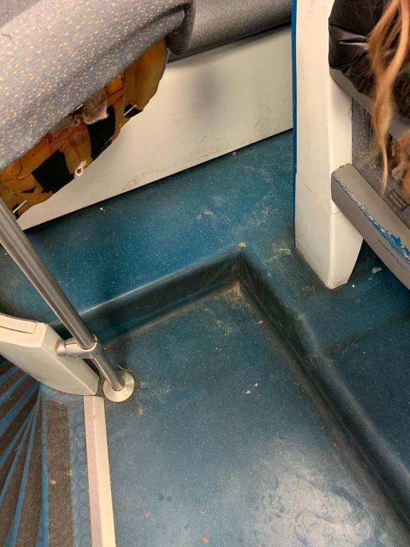 Degrado vandalismo Trenord