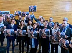 flash mob lega parlamento europeo isabella tovaglieri