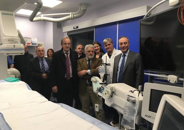 inaugurazione nuovi macchinari ospedale busto arsizio giulio gallera