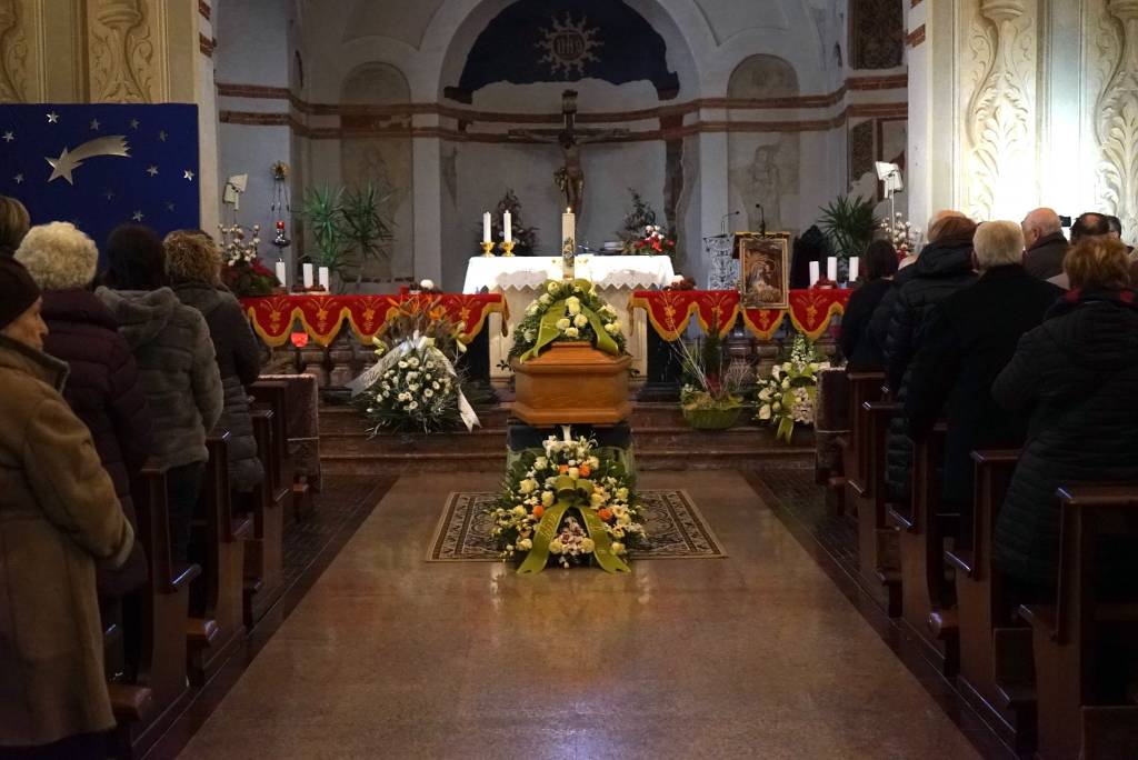 L'ultimo saluto a Daniele Bossi