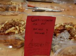 La cena degli avanzi di Natale a Busto